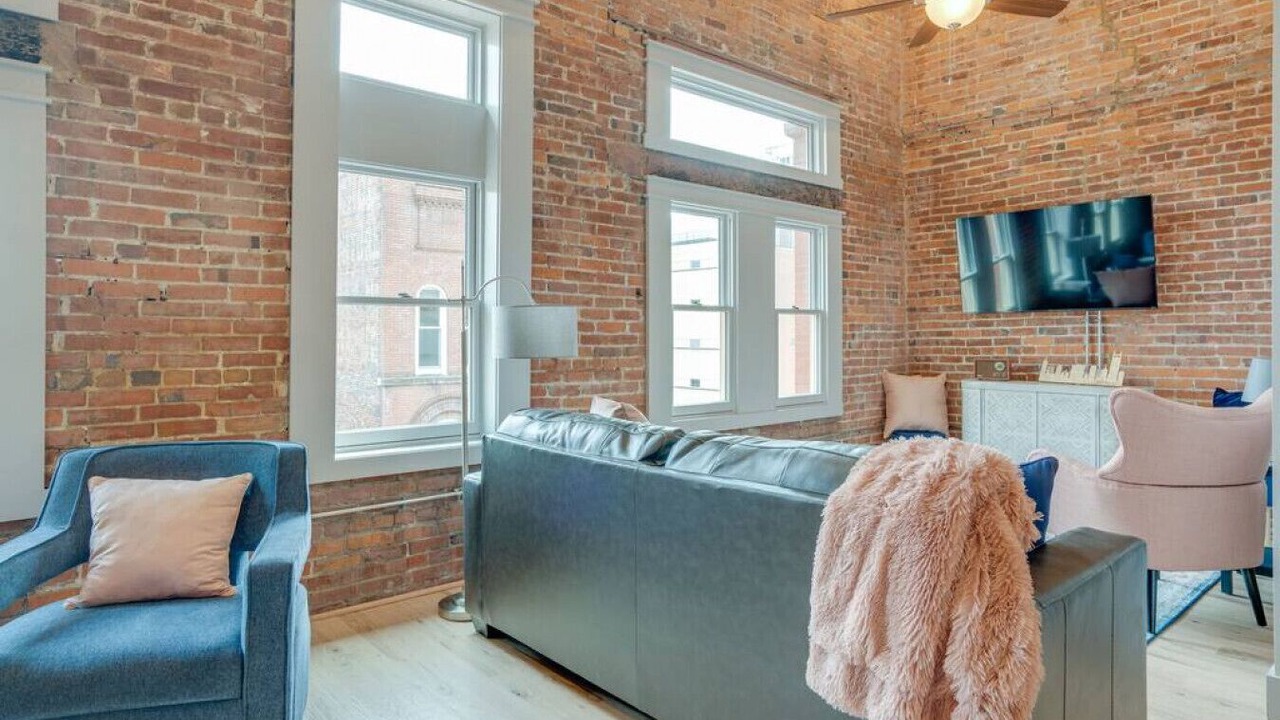 Photo of Livingroom in Downtown Nashville