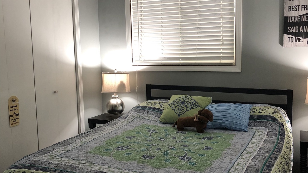 Photo of Bedroom in Sunrise Beach