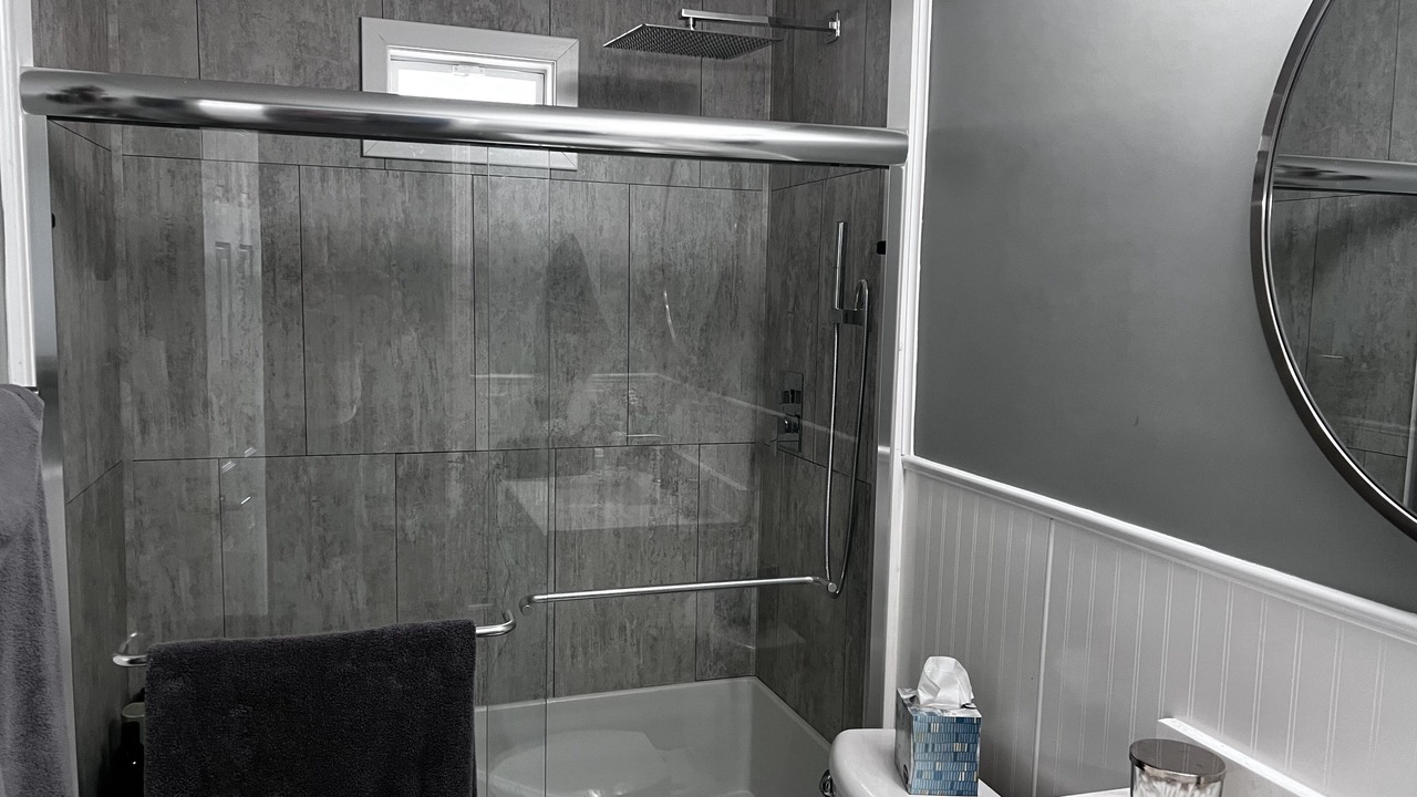 Photo of Bathroom in Sunrise Beach