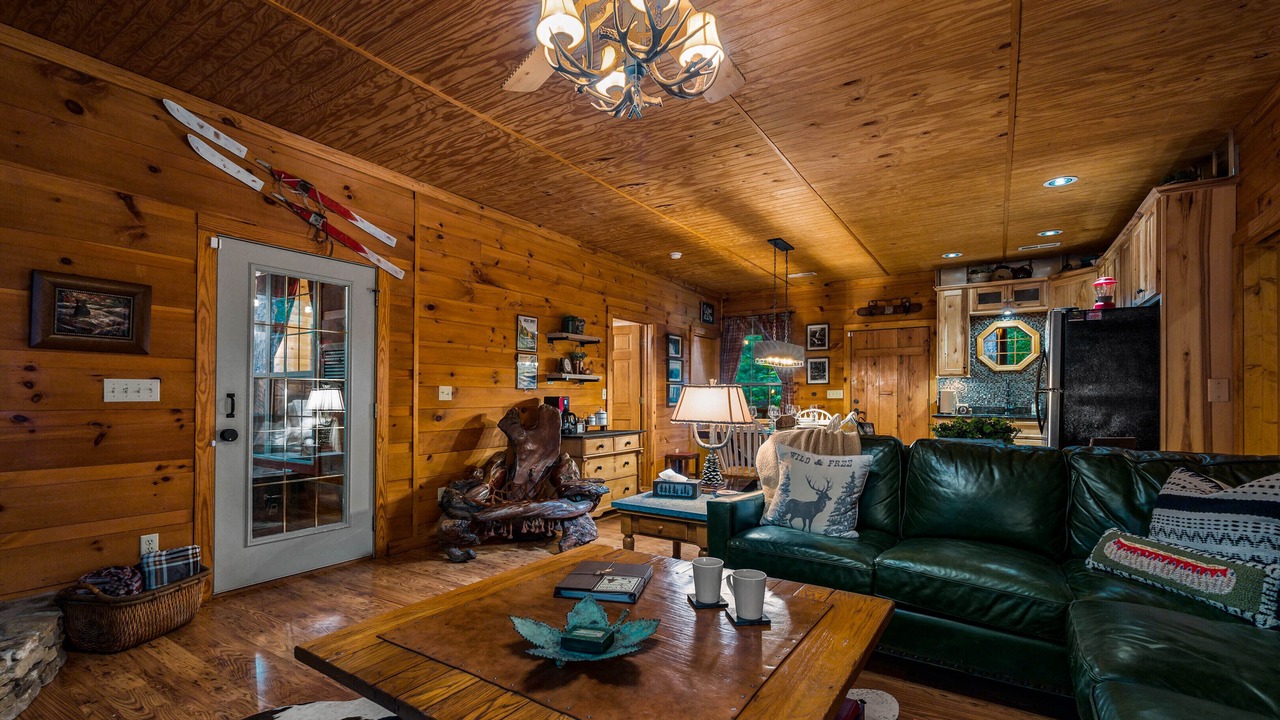 Photo of Livingroom in Townsend