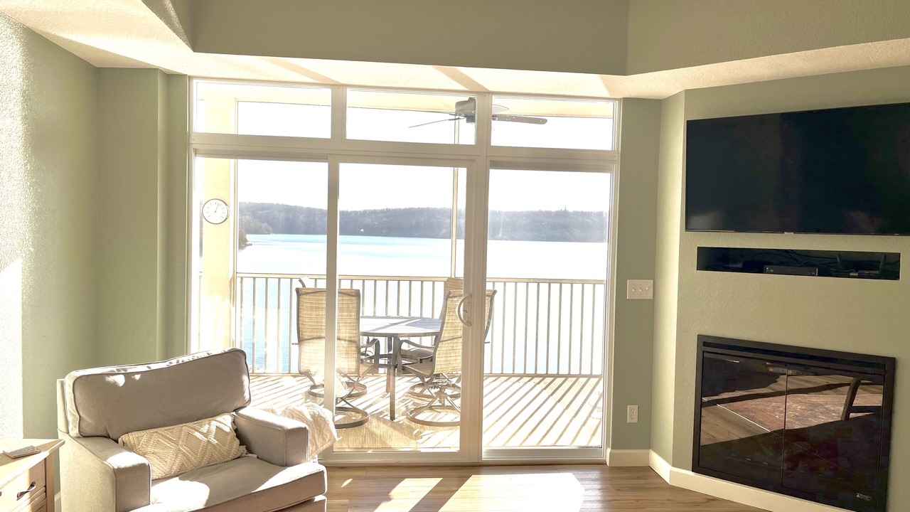 Photo of Livingroom in Osage Beach