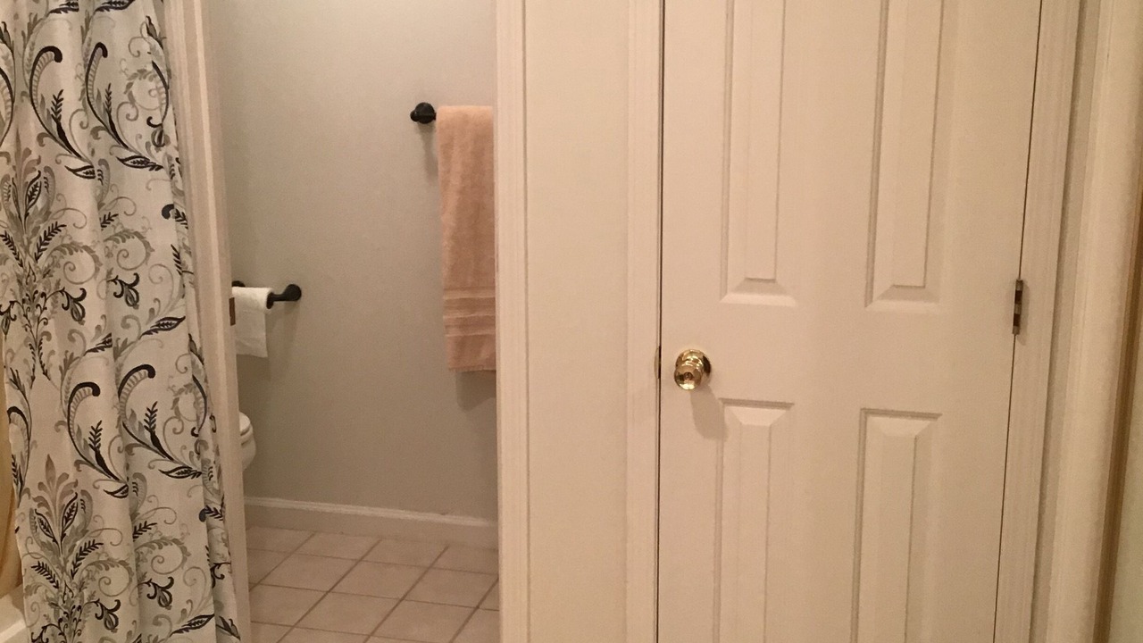 Photo of Bathroom in Branson