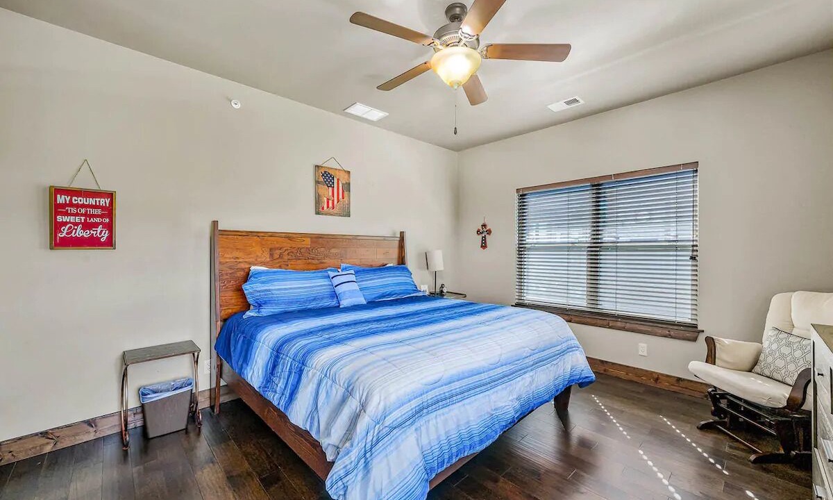 Photo of Bedroom in Indian Point