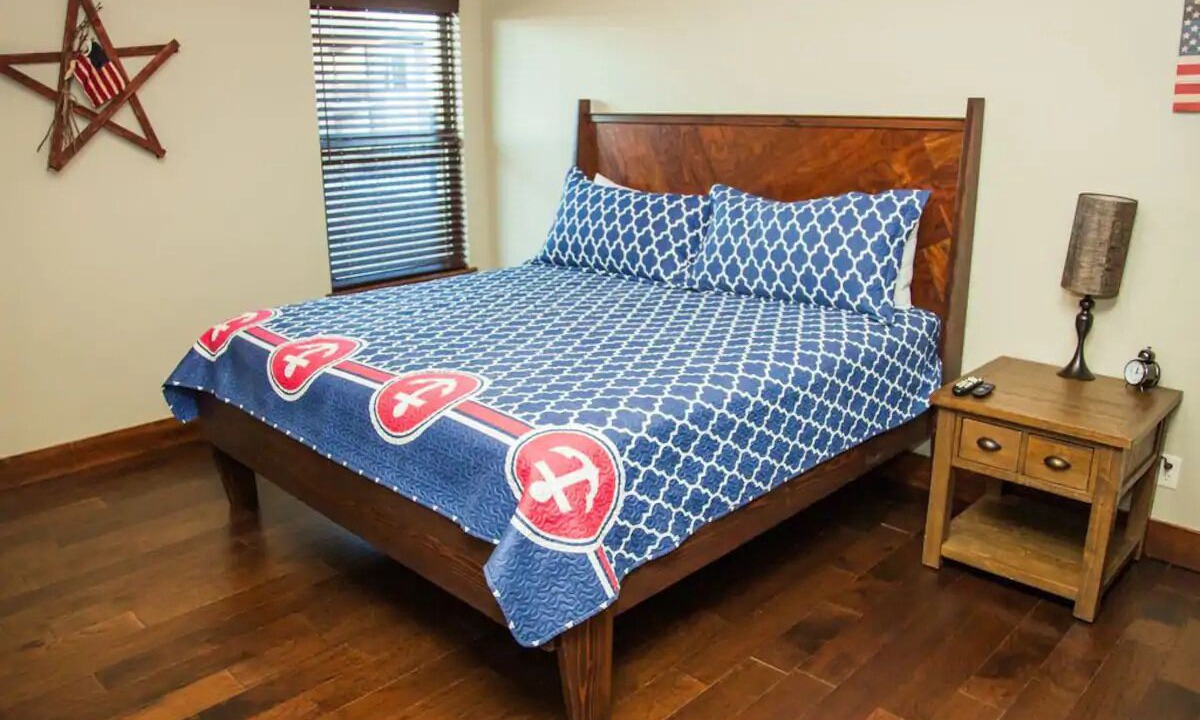 Photo of Bedroom in Indian Point