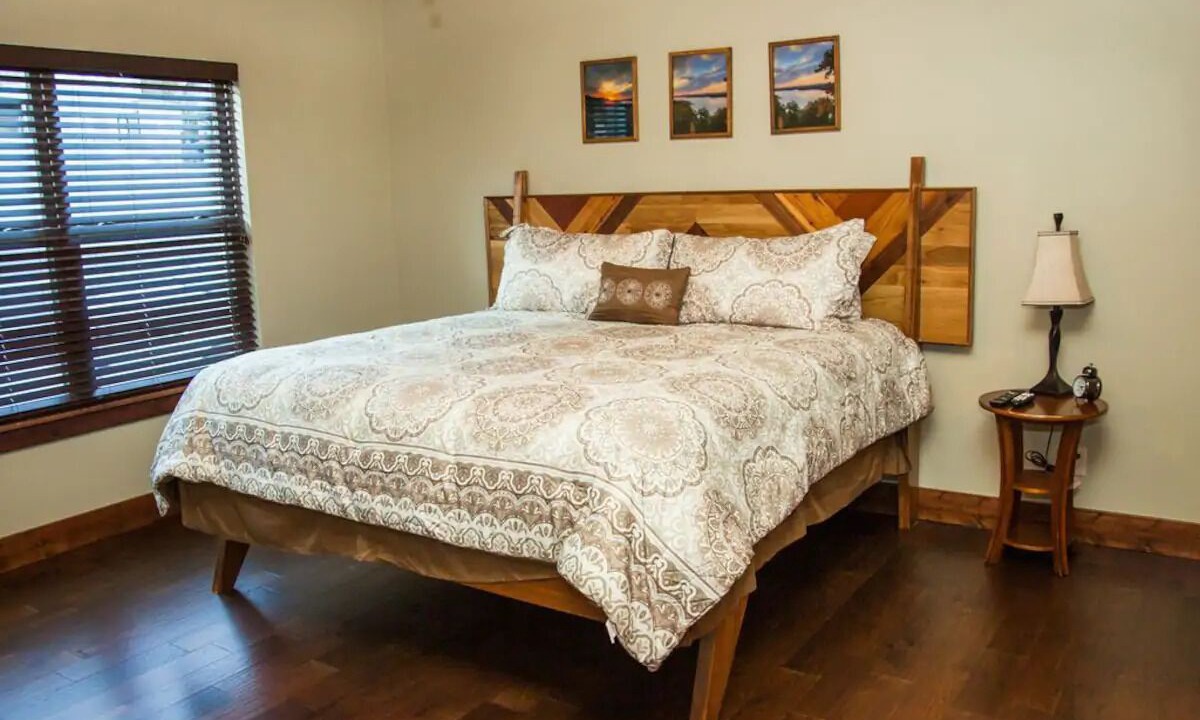 Photo of Bedroom in Indian Point