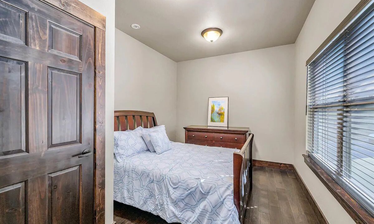 Photo of Bedroom in Indian Point