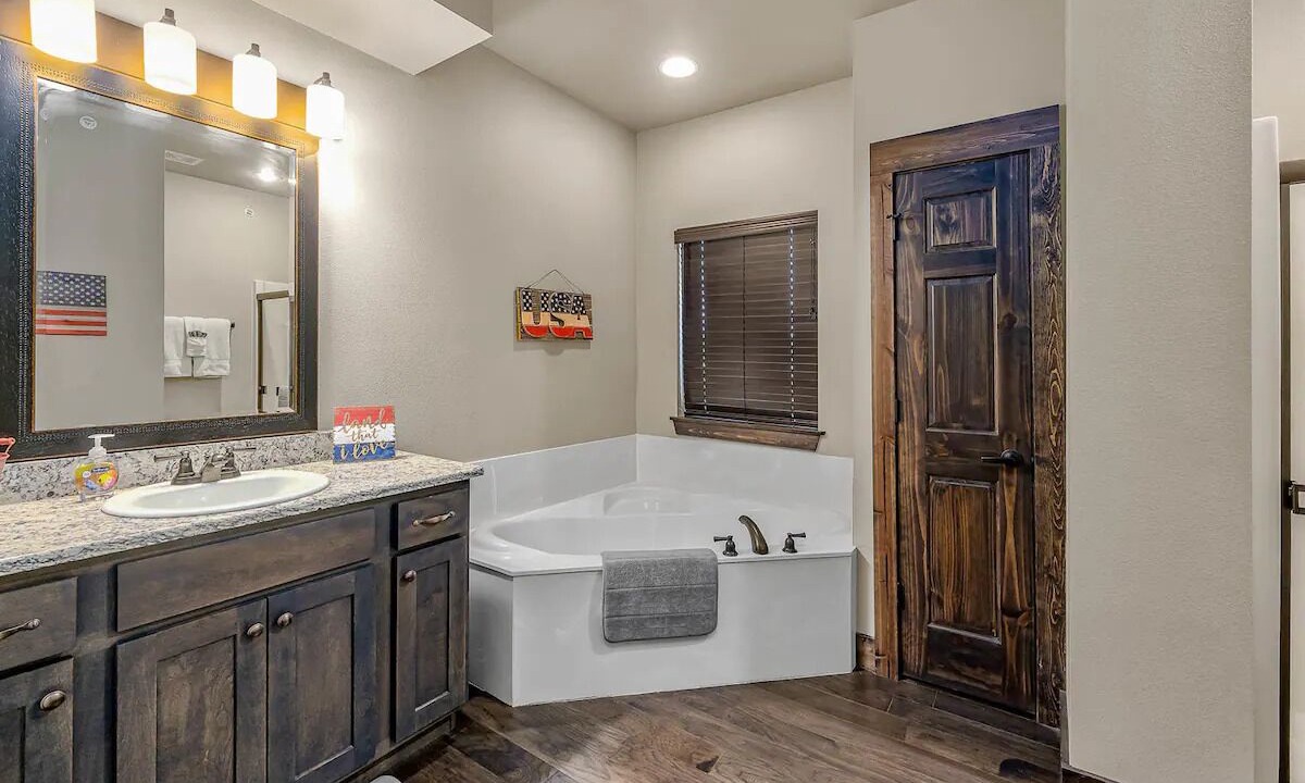 Photo of Bathroom in Indian Point