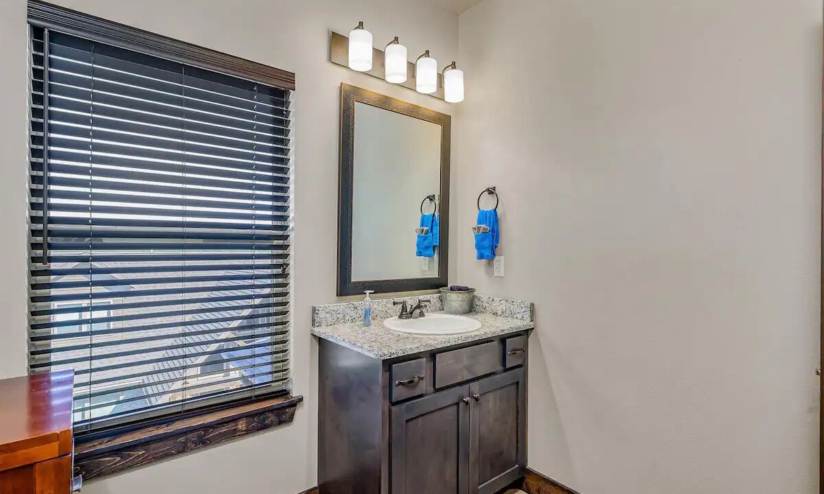 Photo of Bathroom in Indian Point