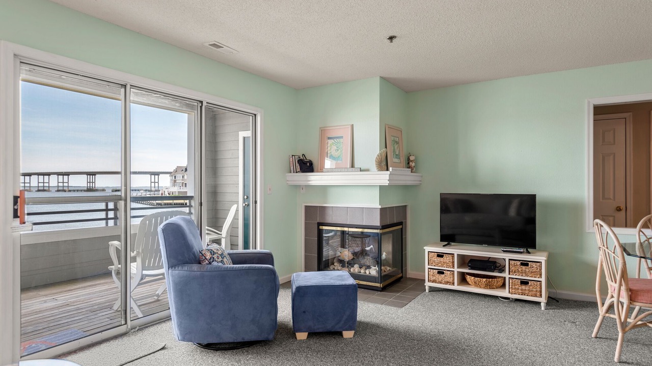 Photo of Livingroom in Manteo