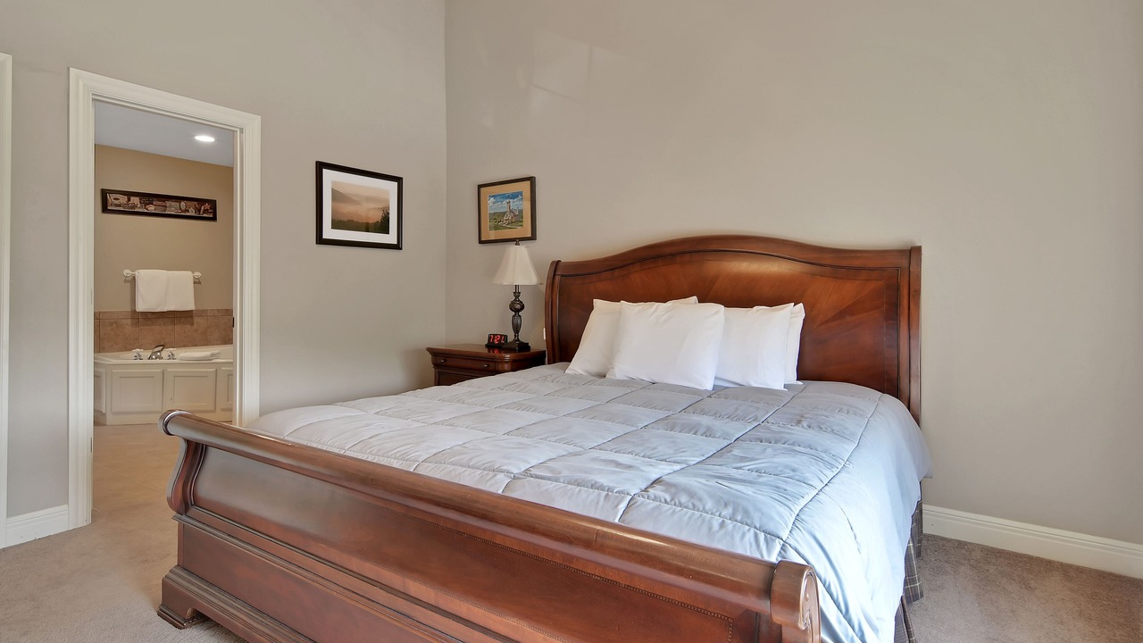 Photo of Bedroom in Branson West