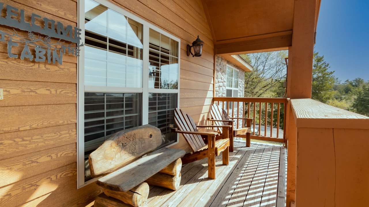 Photo of Patio Balcony in Branson West