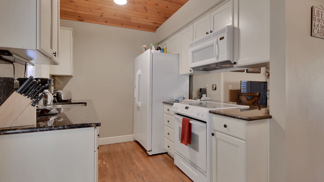 Photo of Kitchen in Branson West