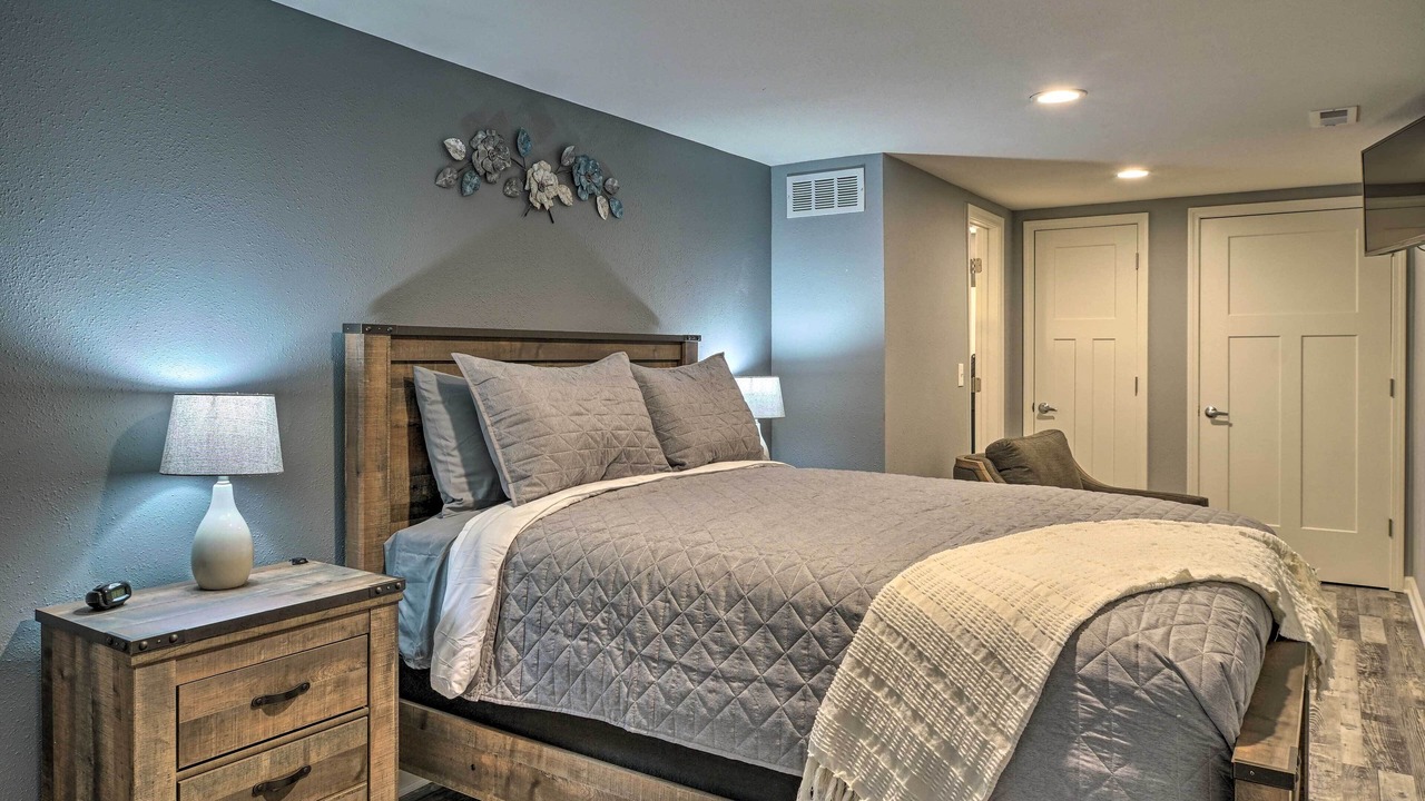 Photo of Bedroom in Branson West
