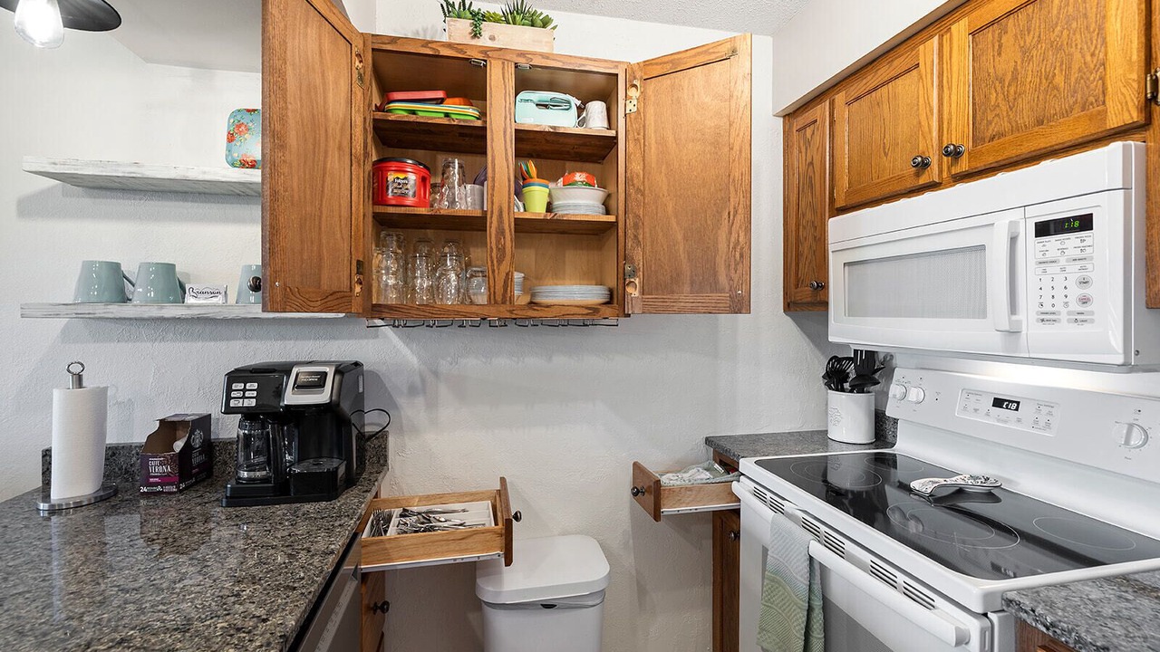 Photo of Kitchen in Notch Estates