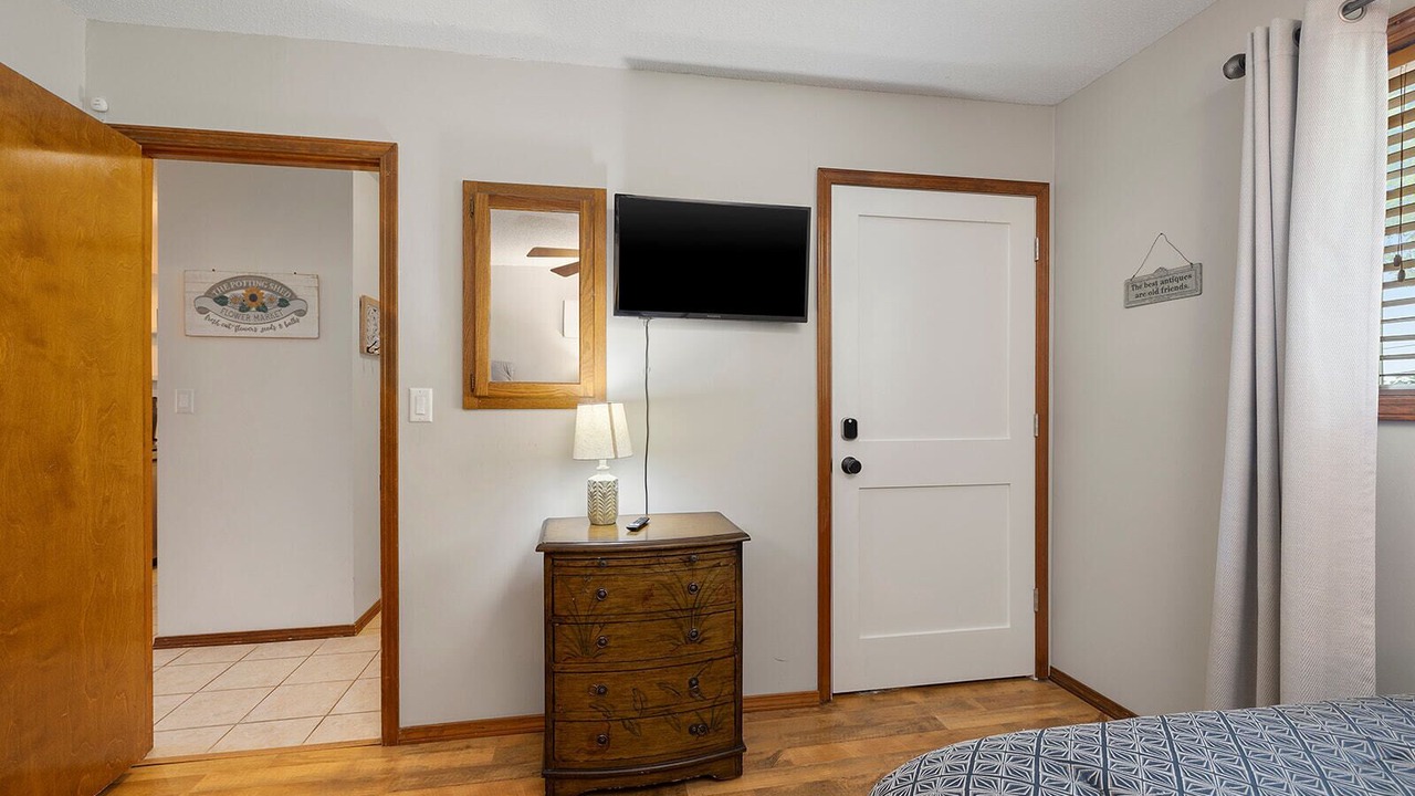 Photo of Bedroom in Notch Estates