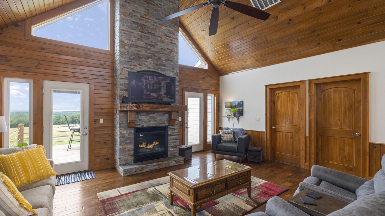 Photo of Livingroom in Shell Knob
