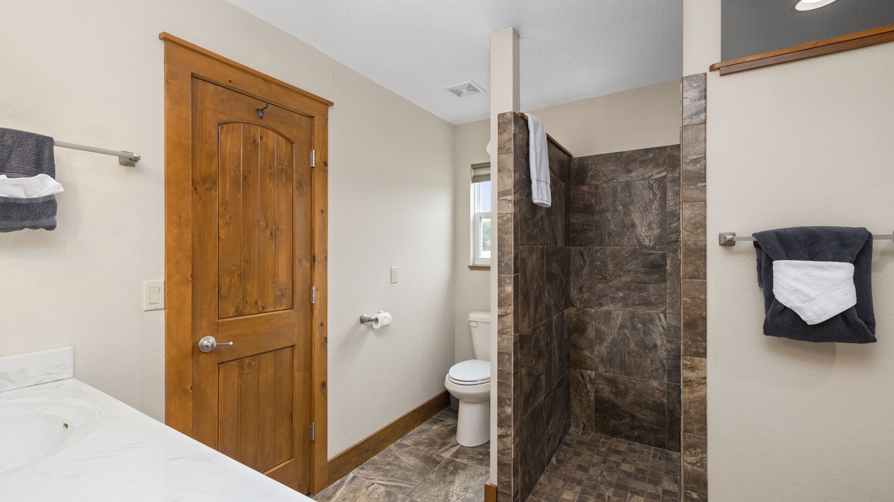 Photo of Bathroom in Shell Knob