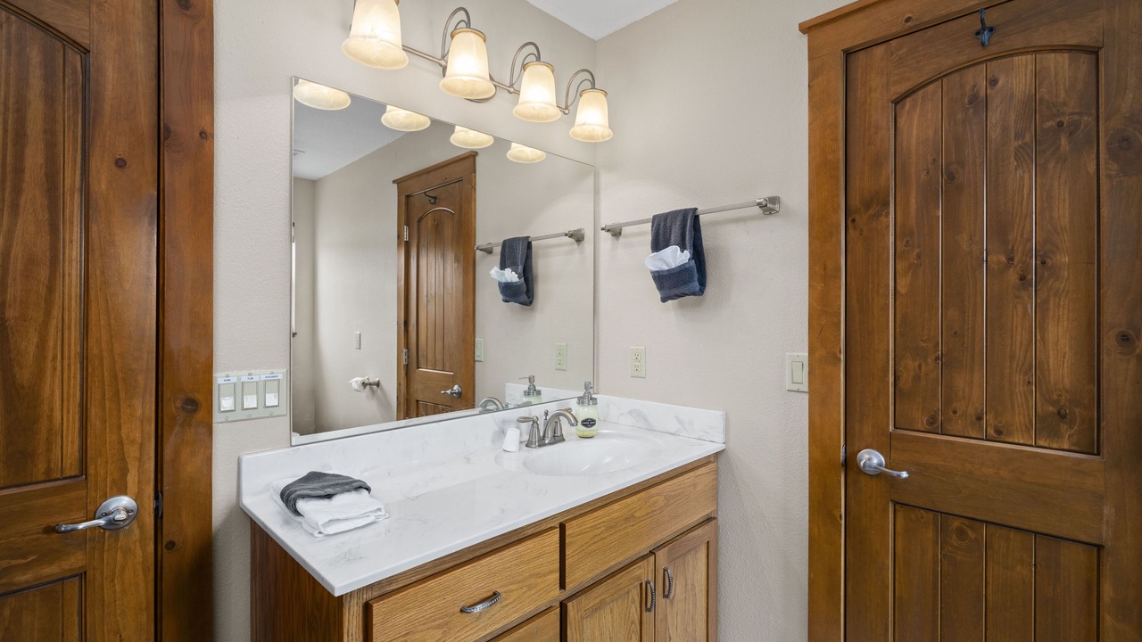 Photo of Bathroom in Shell Knob