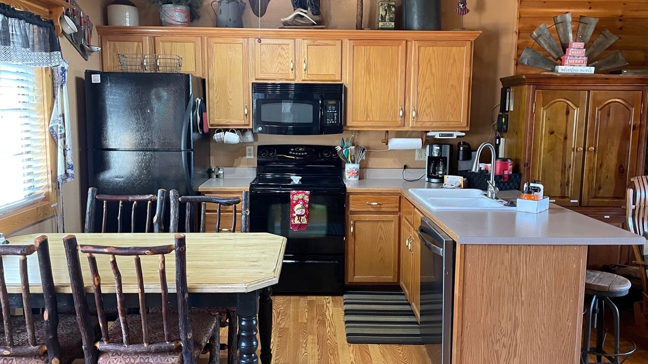 Photo of Kitchen in Notch Estates