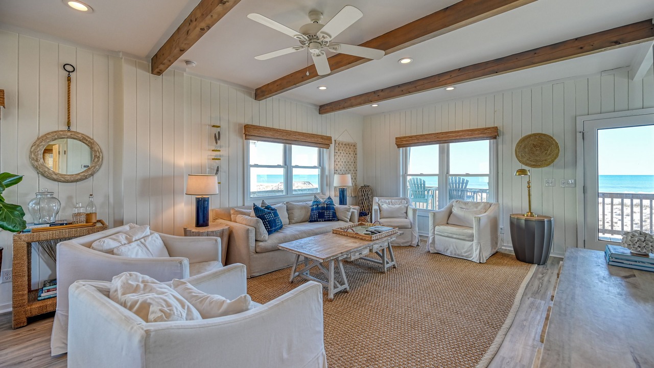 Photo of Livingroom in North Topsail Beach