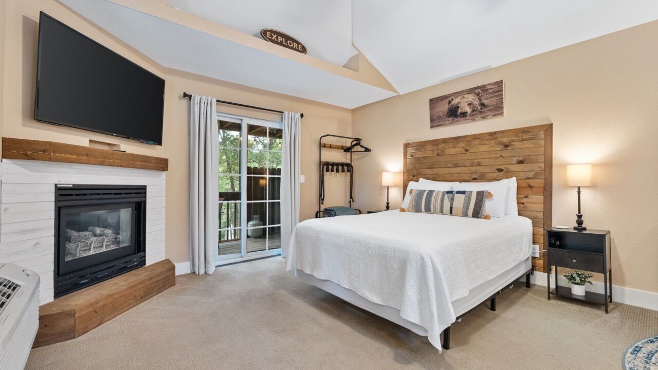 Photo of Bedroom in Branson