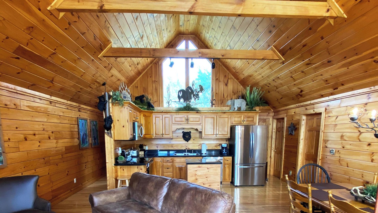 Photo of Livingroom in Black Bear Falls