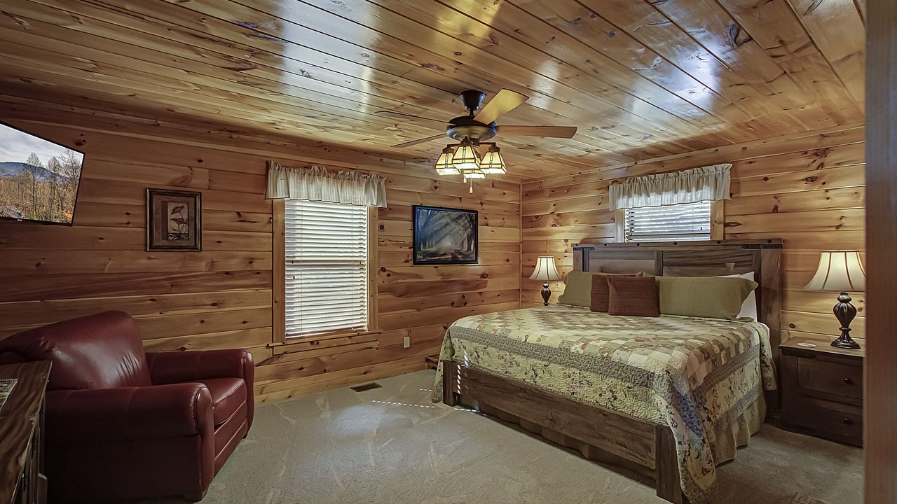 Photo of Bedroom in Sevierville