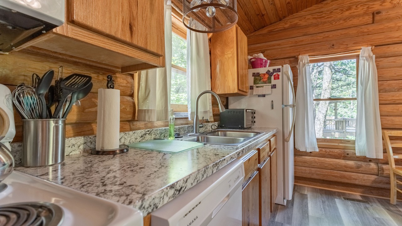 Photo of Kitchen in Shell Knob