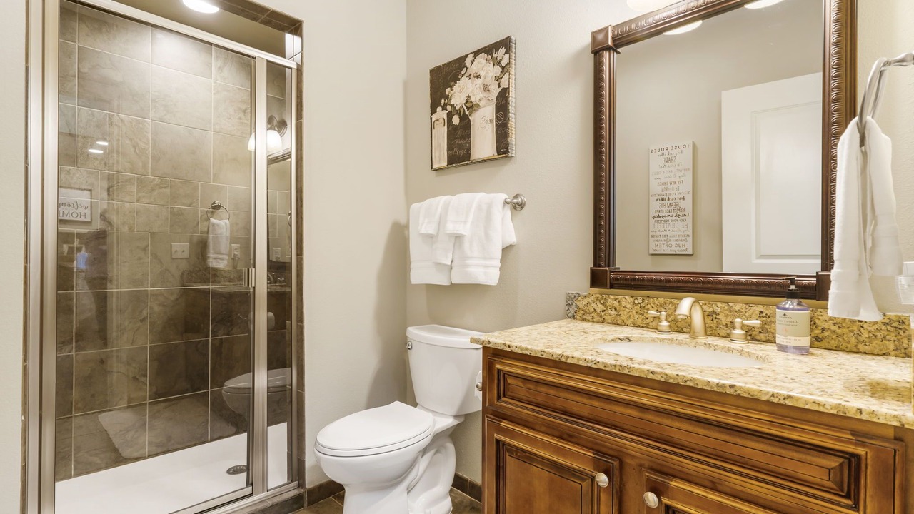 Photo of Bathroom in Branson