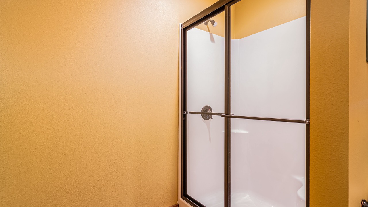 Photo of Bathroom in Reeds Spring