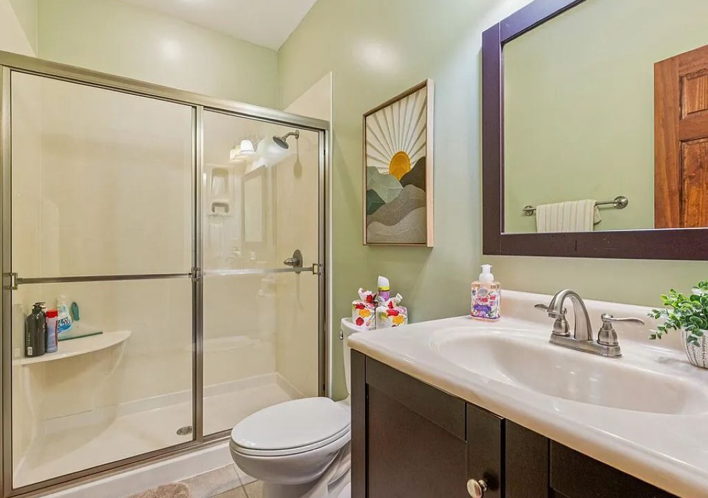 Photo of Bathroom in Scottsville