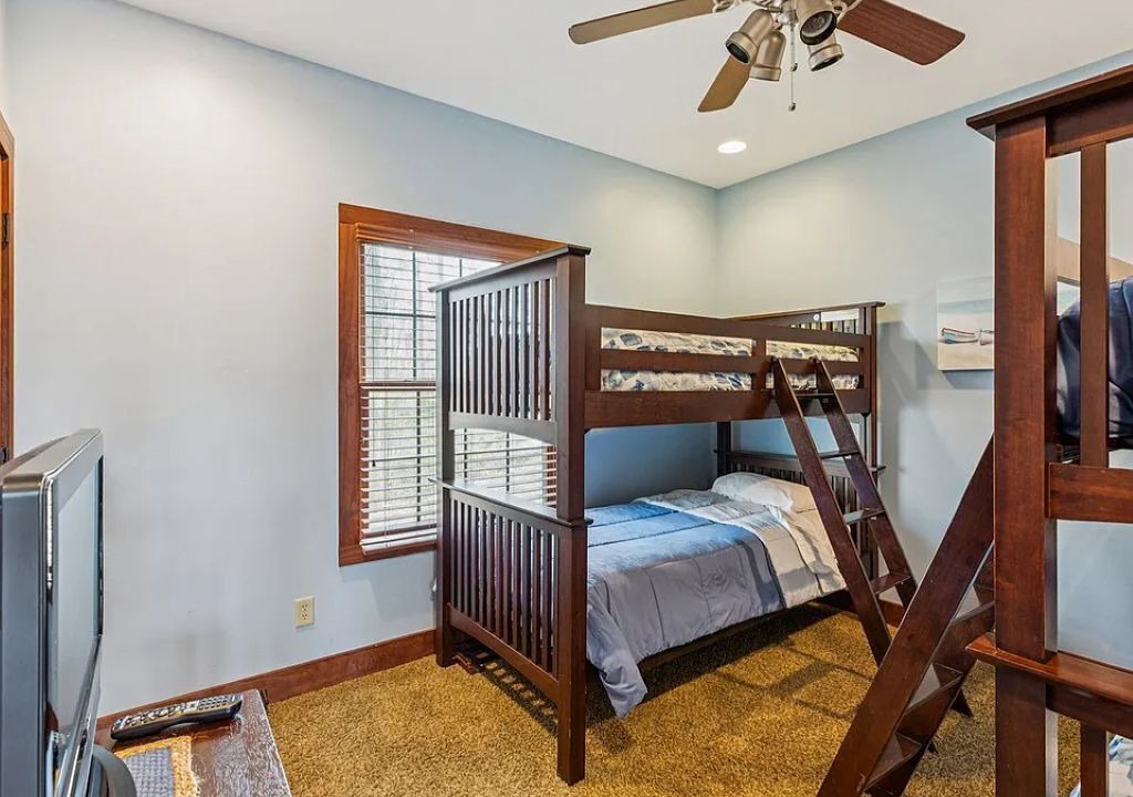 Photo of Bedroom in Scottsville