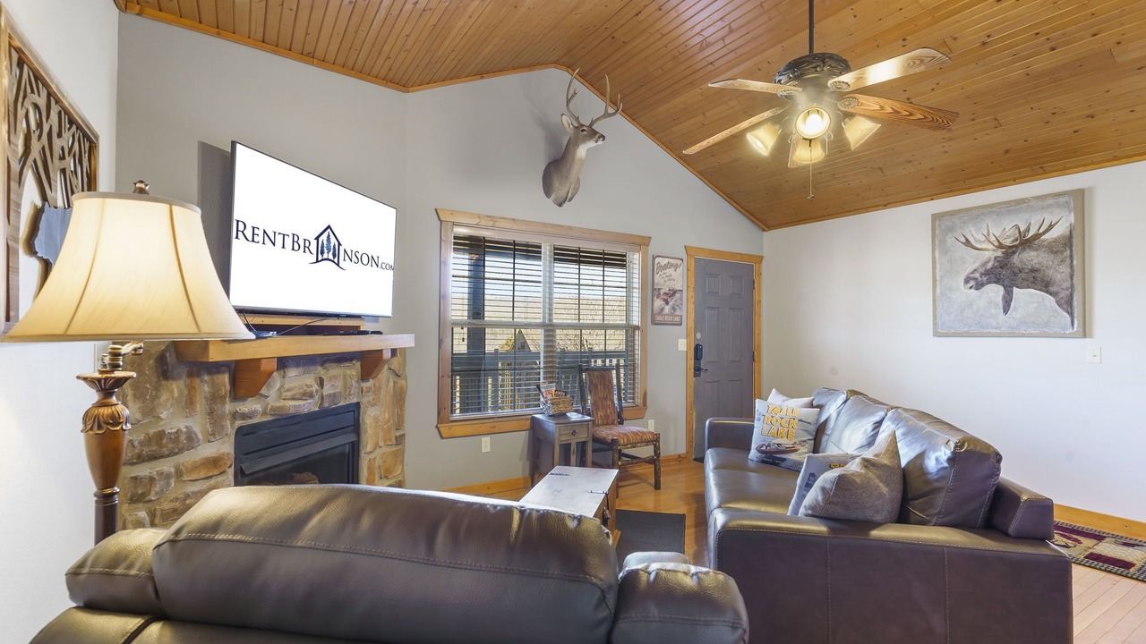 Photo of Livingroom in Reeds Spring