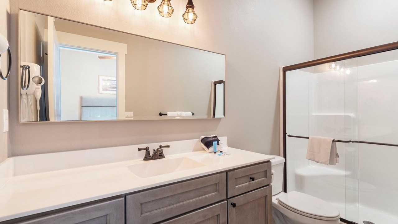 Photo of Bathroom in Branson Theater District