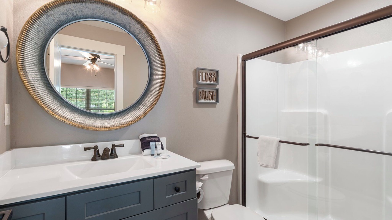 Photo of Bathroom in Branson Theater District