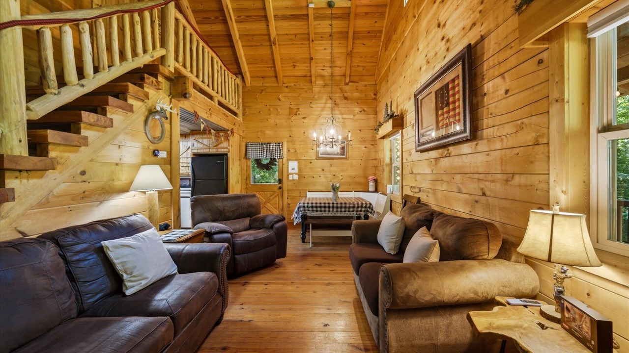 Photo of Livingroom in Knoxville