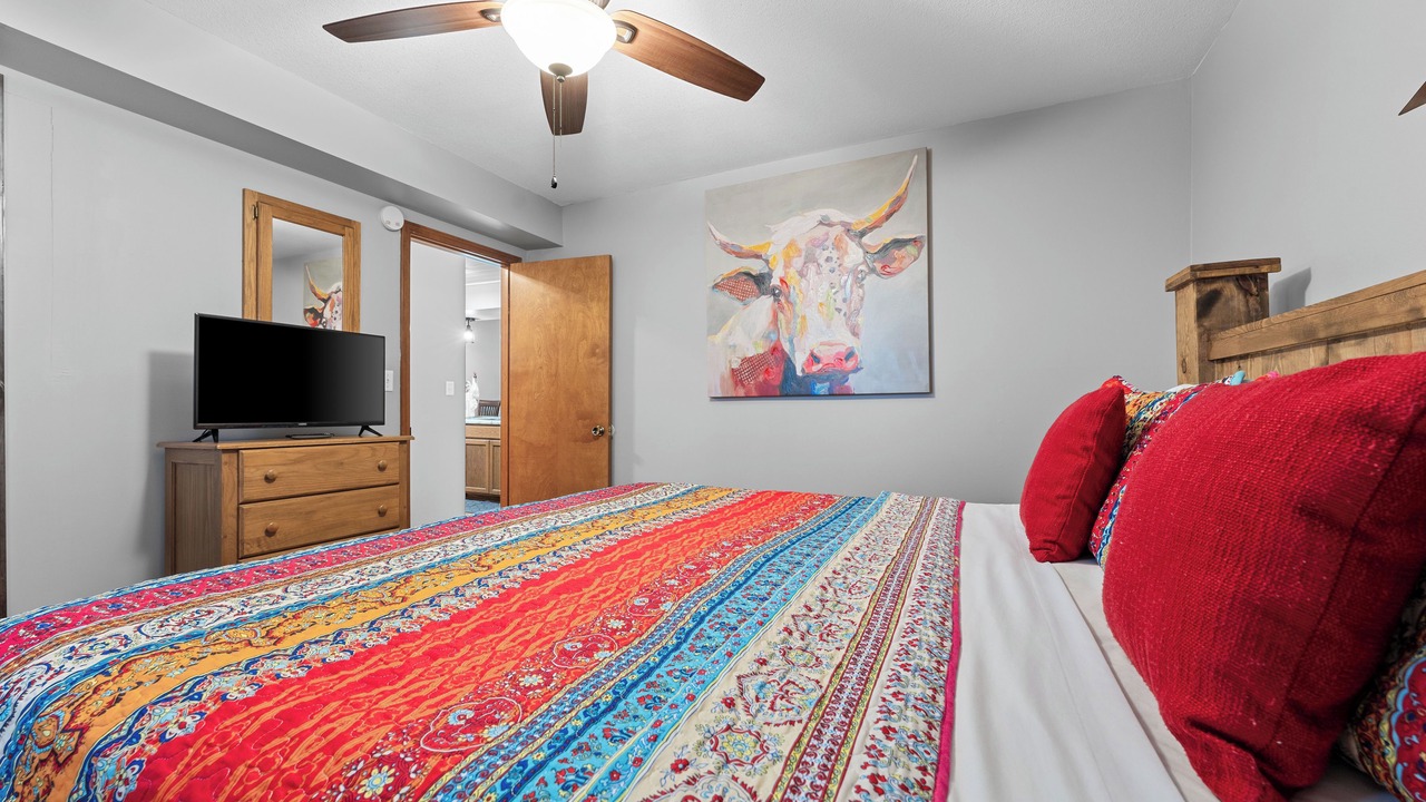 Photo of Bedroom in Notch Estates