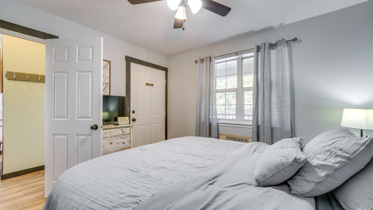 Photo of Bedroom in Branson