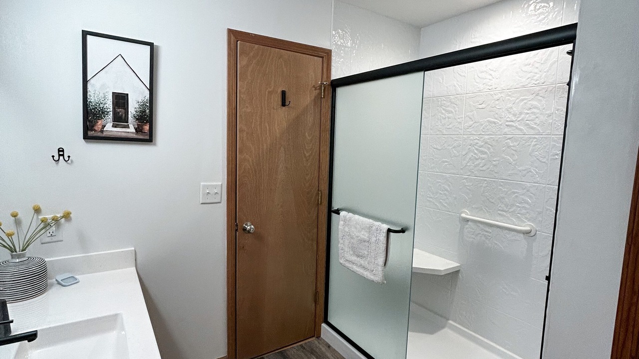 Photo of Bathroom in Table Rock