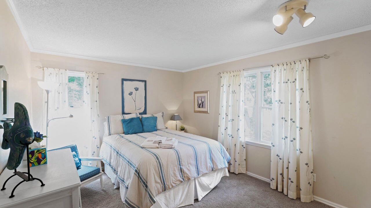 Photo of Bedroom in Shell Knob