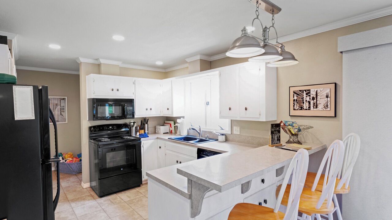 Photo of Kitchen in Shell Knob
