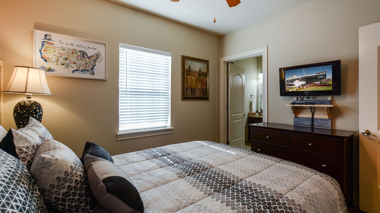 Photo of Bedroom in Branson