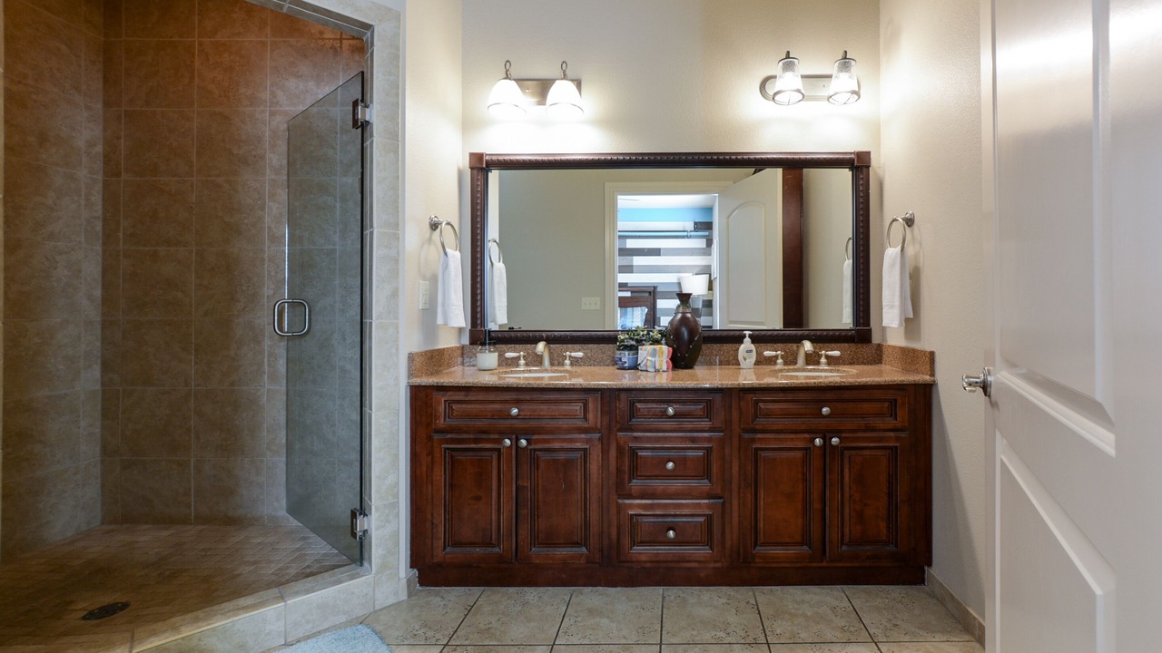 Photo of Bathroom in Branson