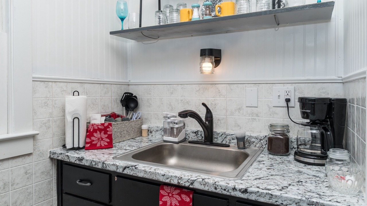 Photo of Kitchen in Rockaway Beach