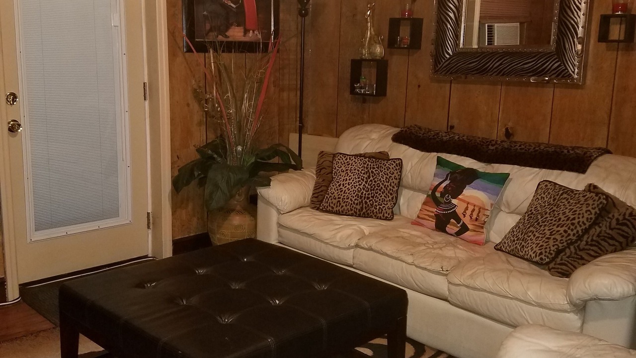 Photo of Livingroom in Ashley Oaks