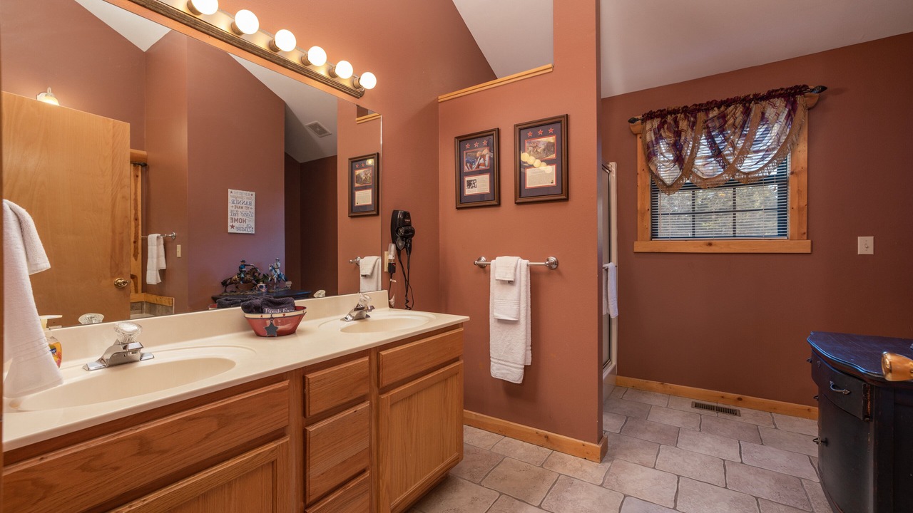 Photo of Bathroom in Branson Theater District