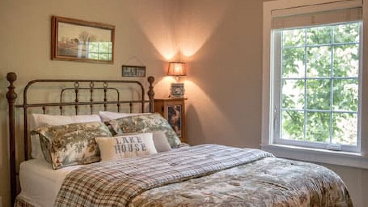 Photo of Bedroom in Downtown Branson