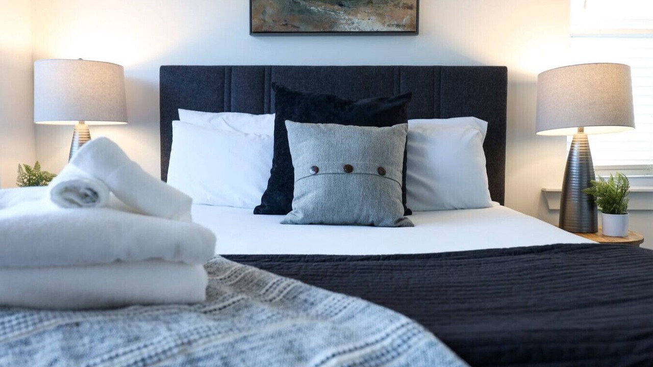 Photo of Bedroom in Charlotte Park
