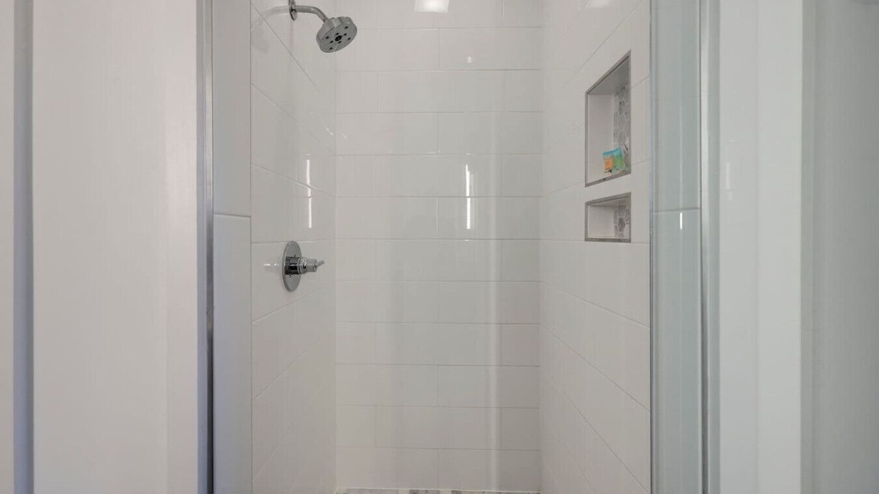 Photo of Bathroom in Charlotte Park