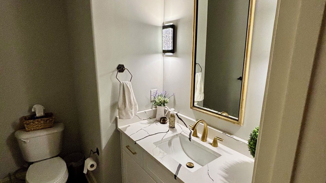 Photo of Bathroom in Buechel